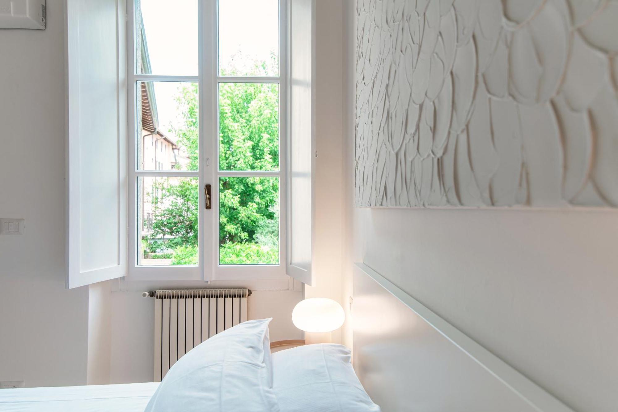 Giuliny Lovely Flat - The House Of Travelers Como Buitenkant foto